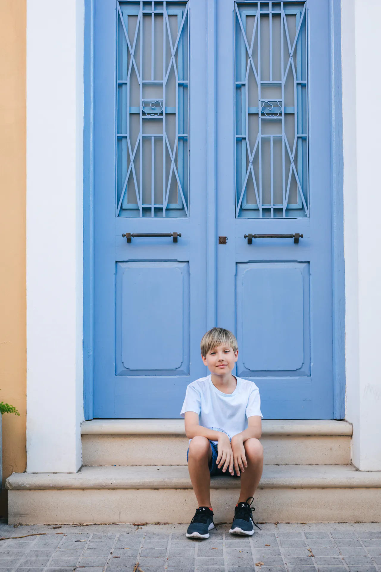Olga and the kids — photograph 24