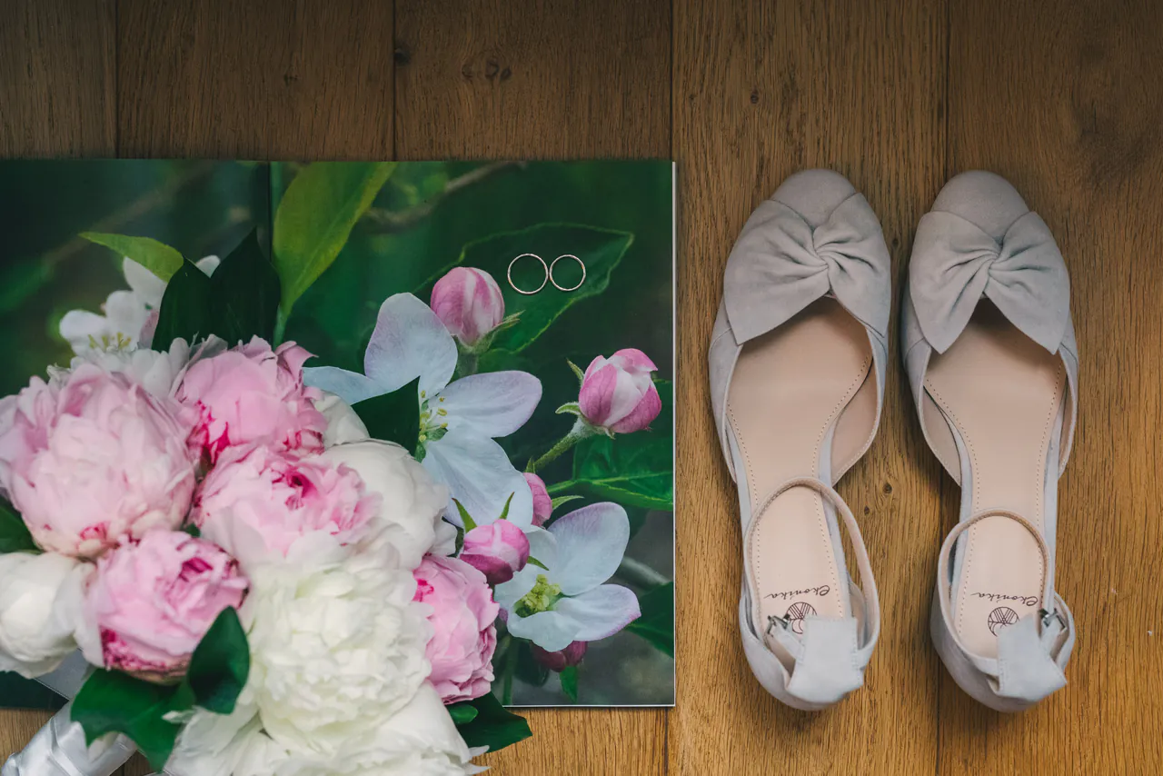 Andrea and Elena — photograph 11