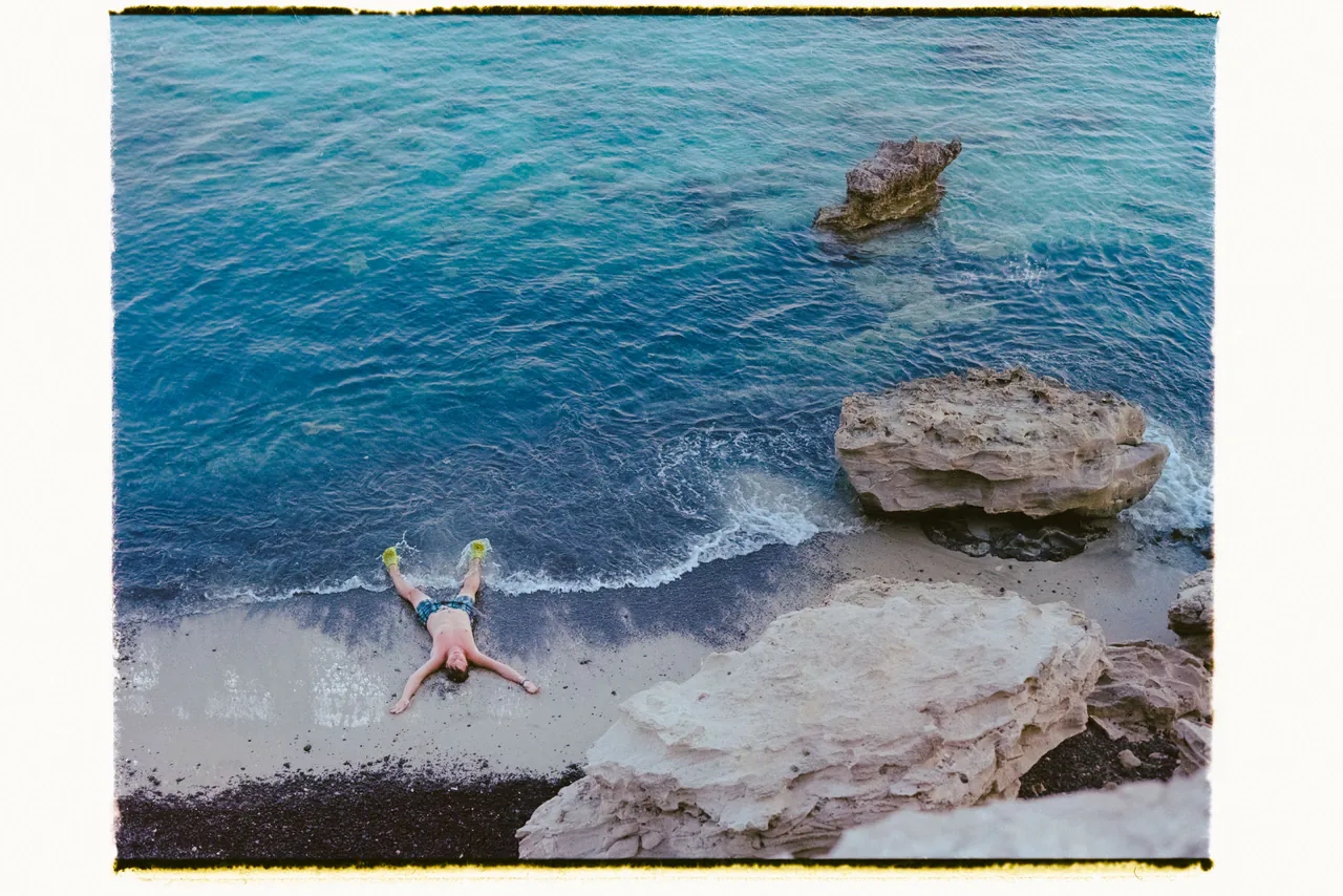 Film — photograph 23