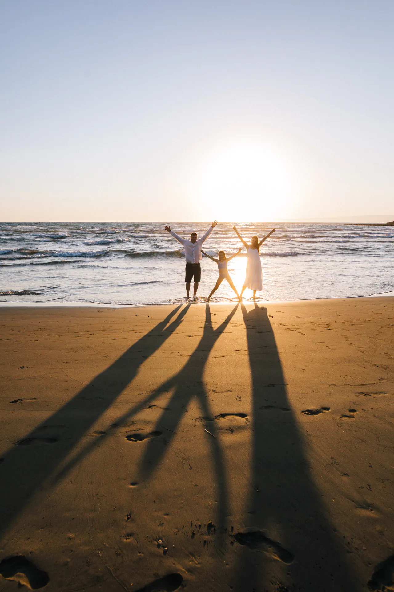 Family Memories by the Sea. Nastya, Oleg, Zlata. — photograph 18