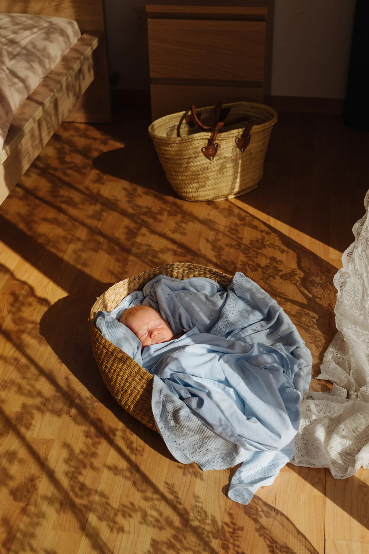 Agatha, Dima and the kids — photograph 17