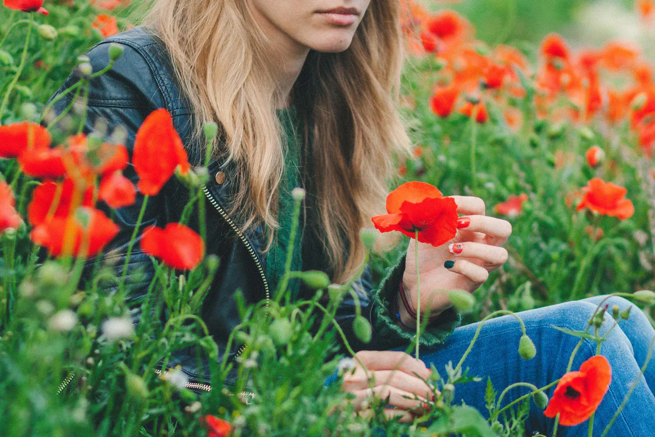 Helen — photograph 3